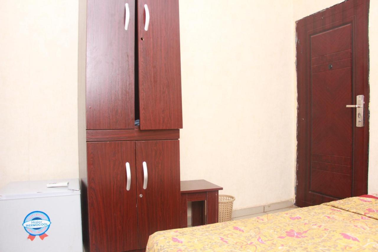 Abatete Guest House Mobushipe Bagian luar foto